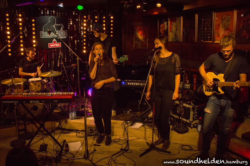 Elin Bell & Band