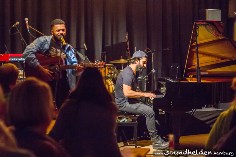 Fayzen & Benjamin Eso/Es Asare