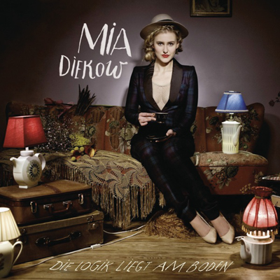 Mia Diekow - Die Logik liegt am Boden